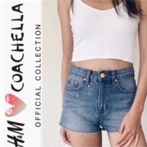 H&M x Coachella High Waisted High Rise Daydreamer Embroidered Shorts Jean Size 8